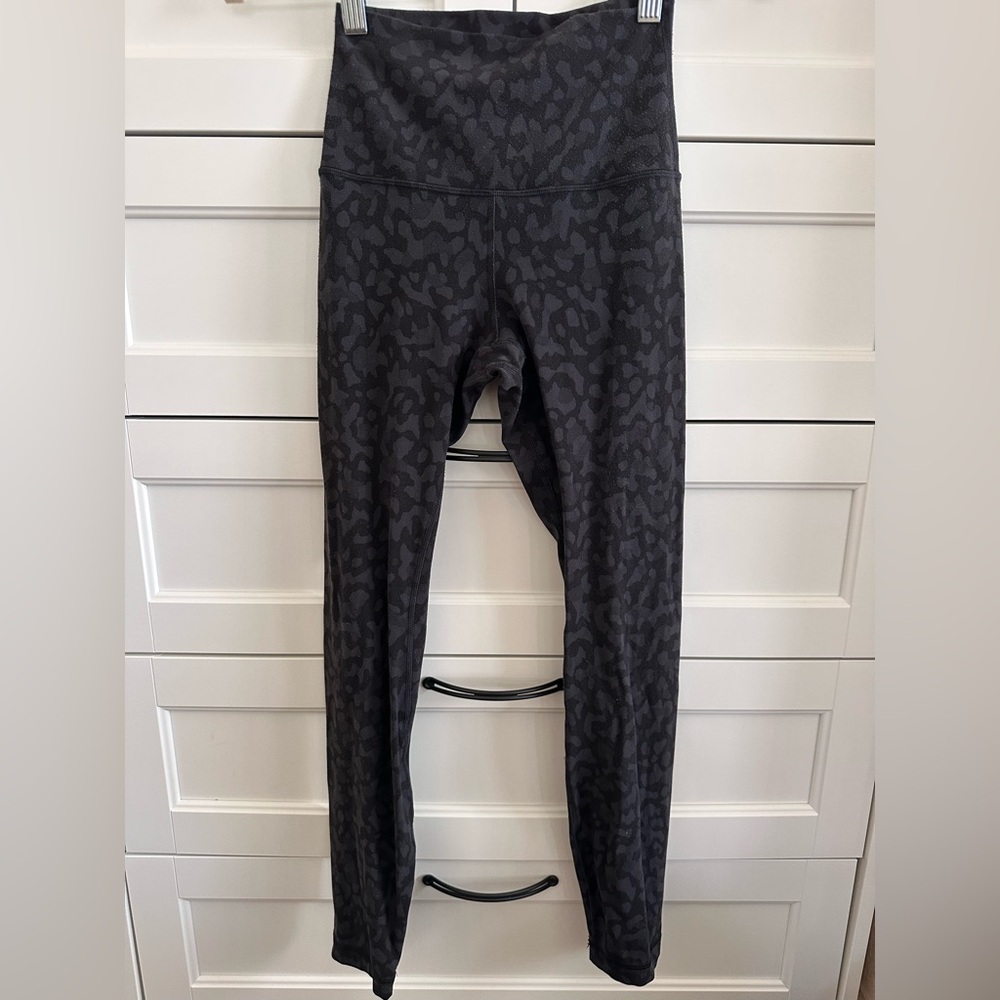 Lululemon Align leggings 25” Formation Camo Deep Coal Multi Size 2